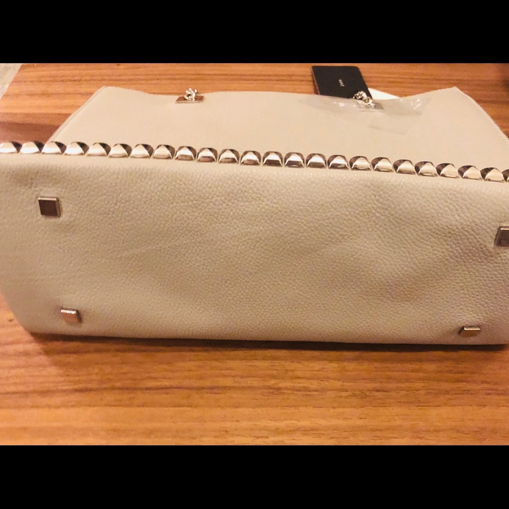 ❌SOLD❌NWT Handbag - Picture 4 of 6